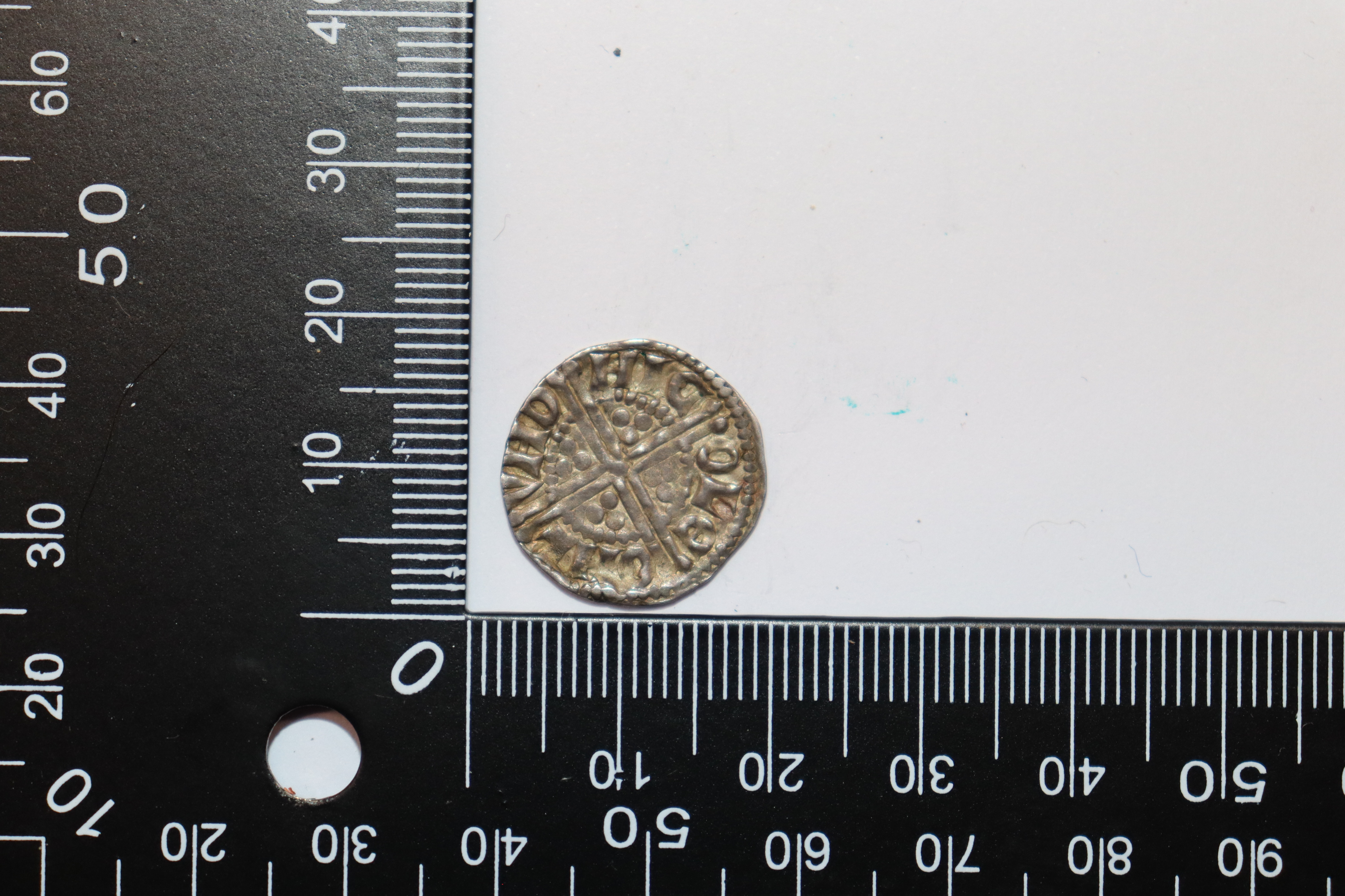 Henry III (1216-1272) penny, long cross - Image 3 of 4