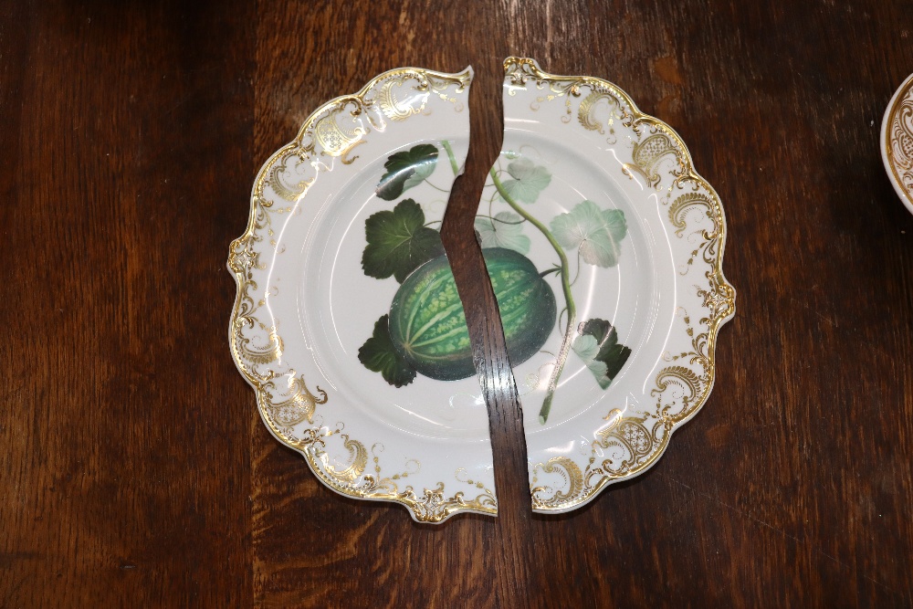 A Davenport Long Port Staffordshire part dessert service, decorated various fruits within foliate - Image 17 of 25