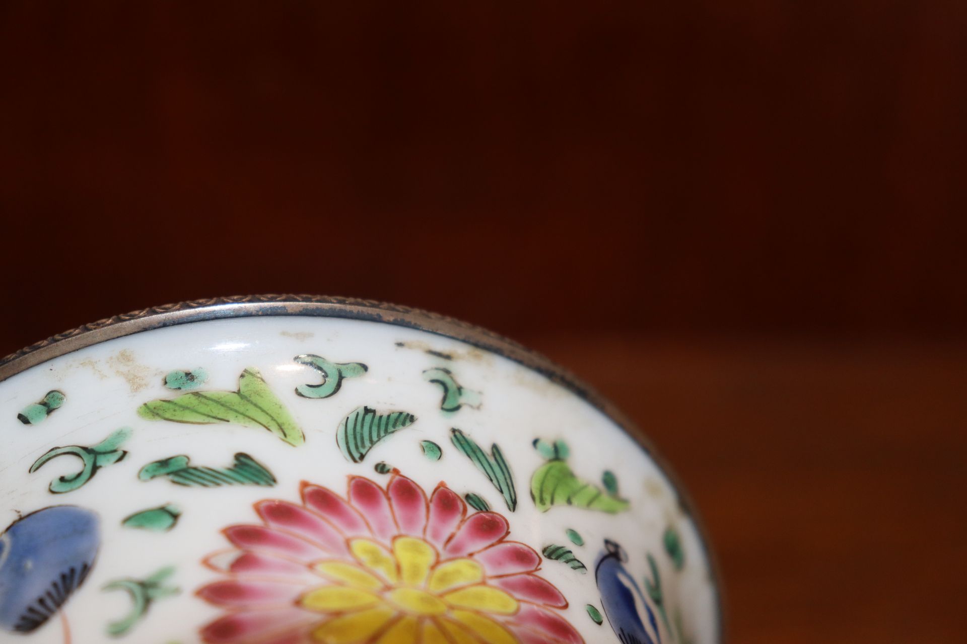 A rare and unusual 19th Century Chinese Canton incense pot, decorated with enamel decoration of - Image 11 of 23
