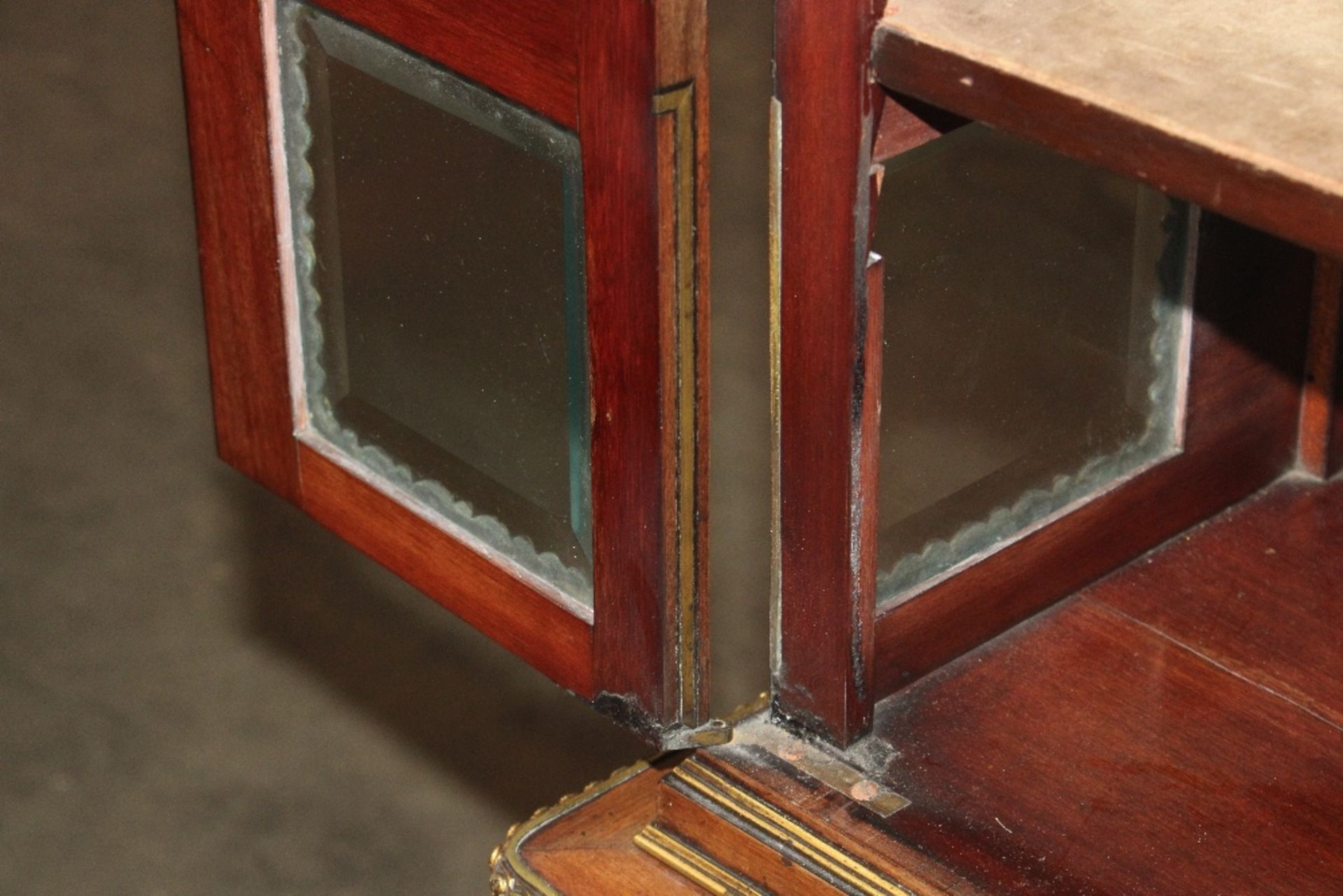 An Edwards & Roberts 19th Century French walnut and ormolu mounted display cabinet of small - Image 76 of 189