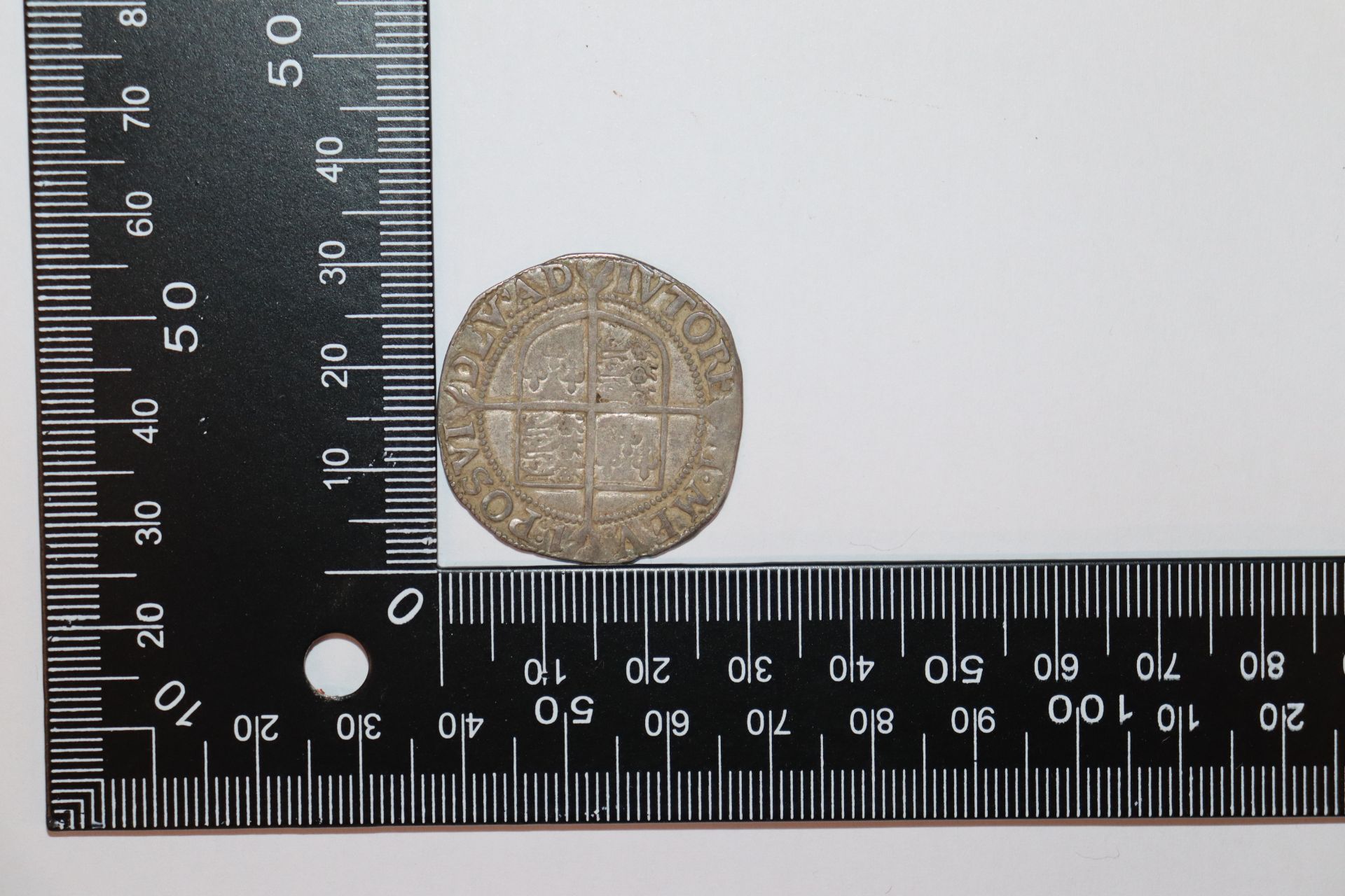 An Elizabeth I shilling, MM 1 - Image 3 of 4