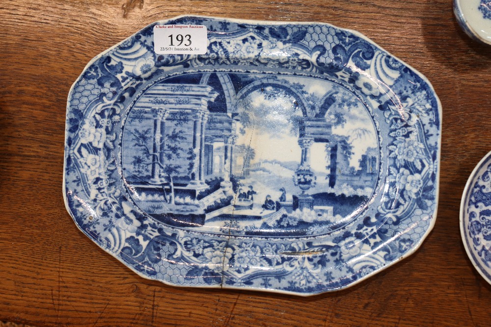A late 18th Century Worcester blue and white bowl decorated ho ho birds underglaze blue crescent - Image 41 of 48