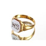 An 18ct gold signet ring, 3.8gms