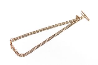 A 9ct gold curb link chain with T bar 17" (43cms), 14.5gms