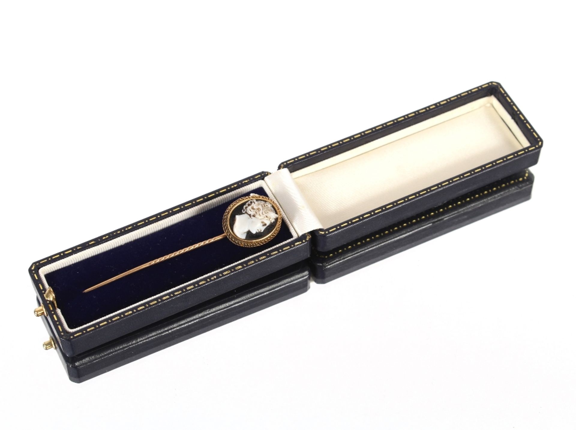 A cased gold stick pin with cameo set terminal - Image 2 of 4