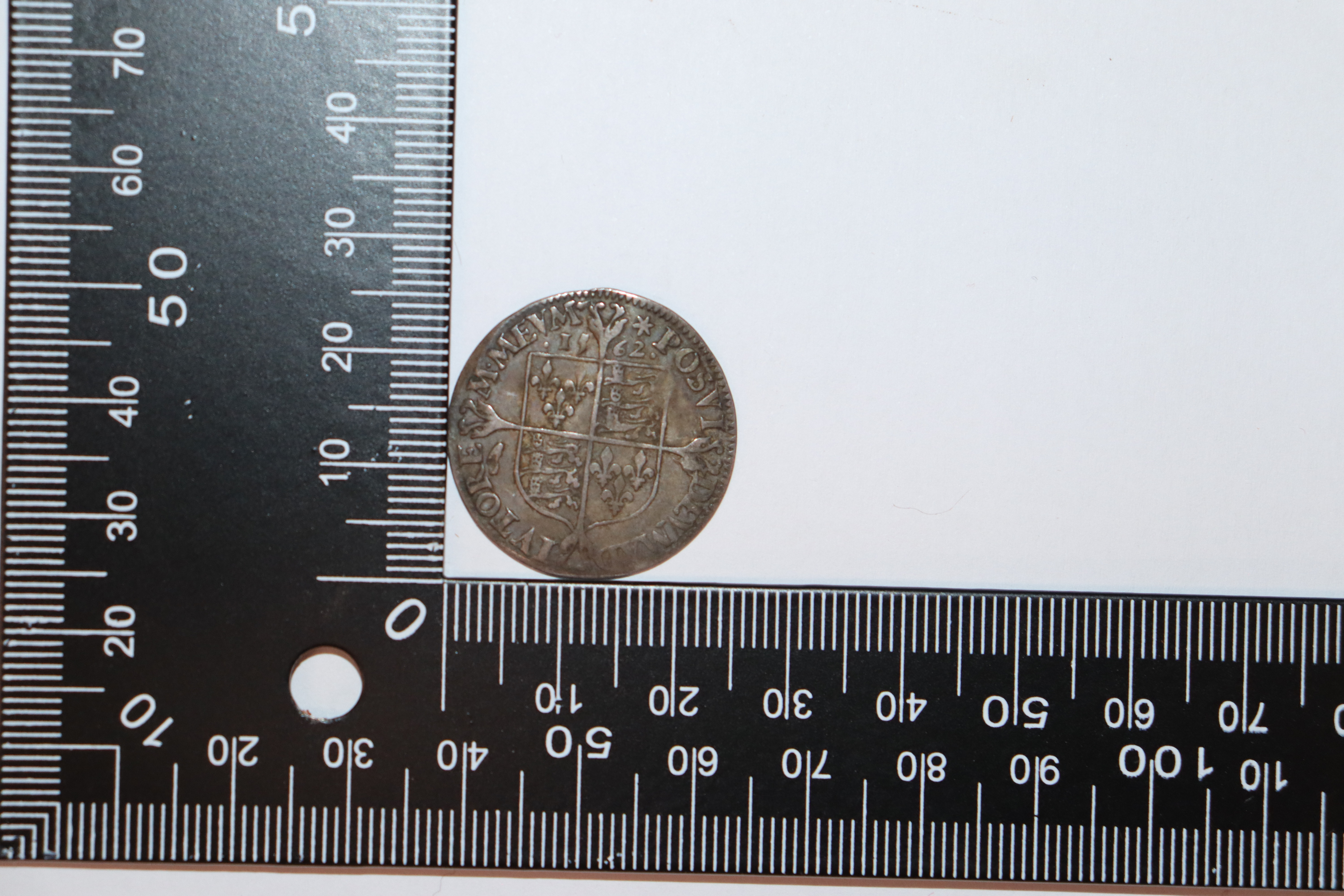 An Elizabeth I sixpence, MM star 1562 - Image 3 of 4