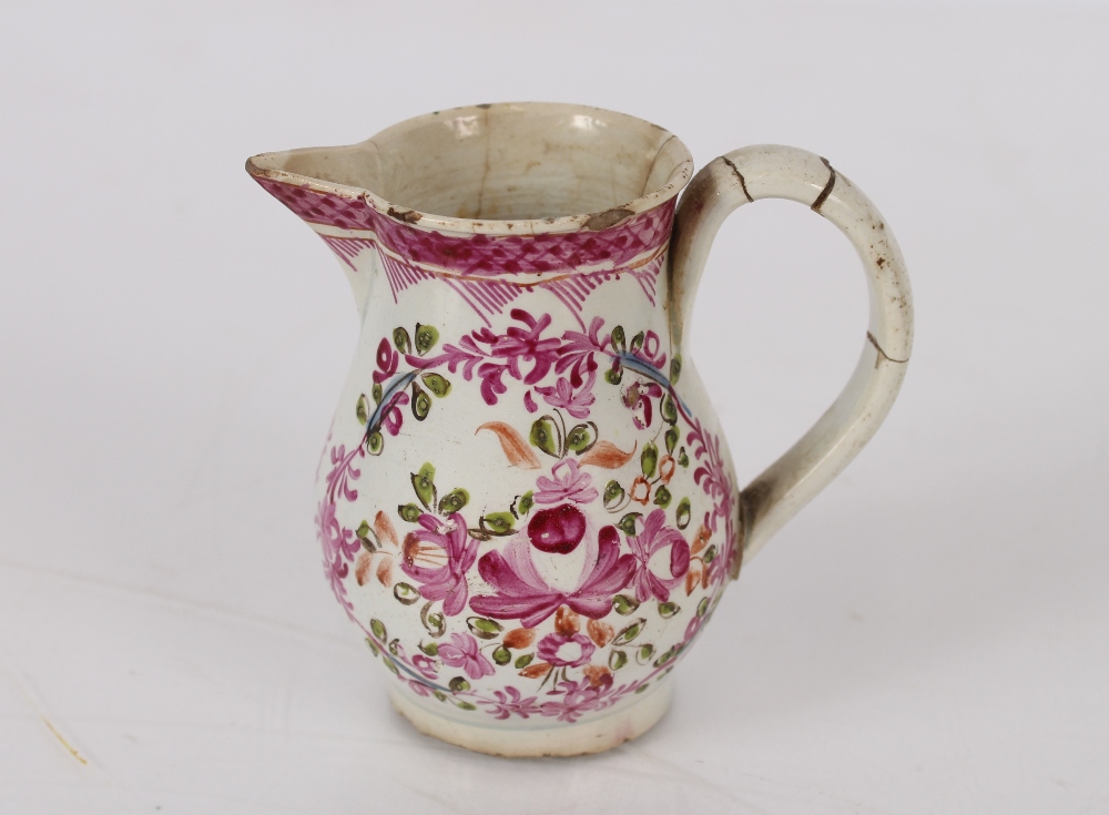 An early English porcelain coffee can, decorated in the Chinese manner; an 18th Century porcelain - Bild 5 aus 52
