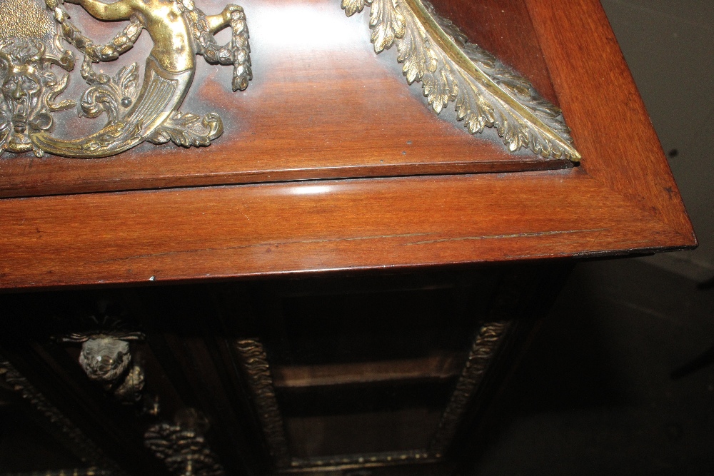 An Edwards & Roberts 19th Century French walnut and ormolu mounted display cabinet of small - Image 172 of 189