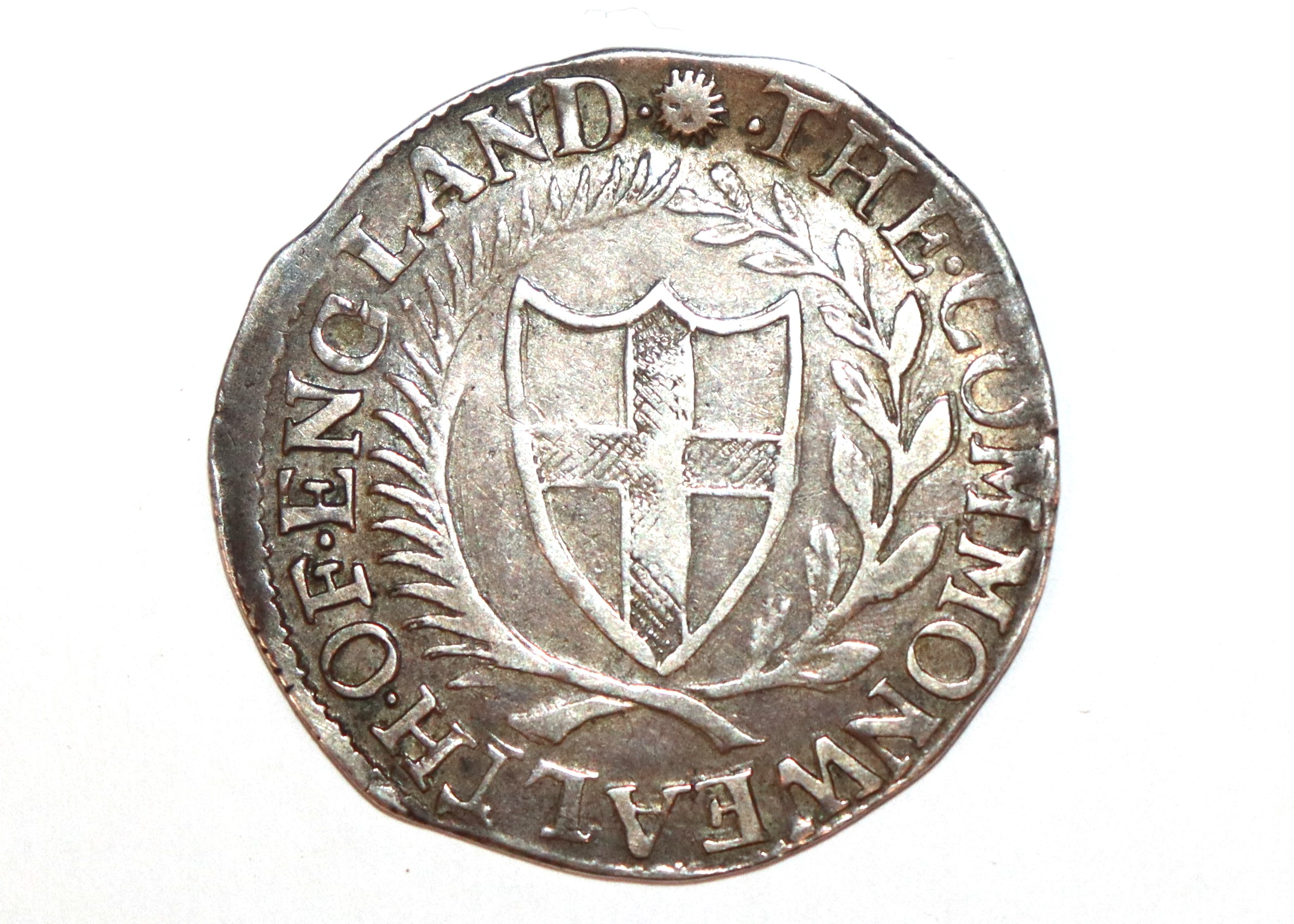 A Commonwealth (1649-1660) 1653 shilling - Image 2 of 4