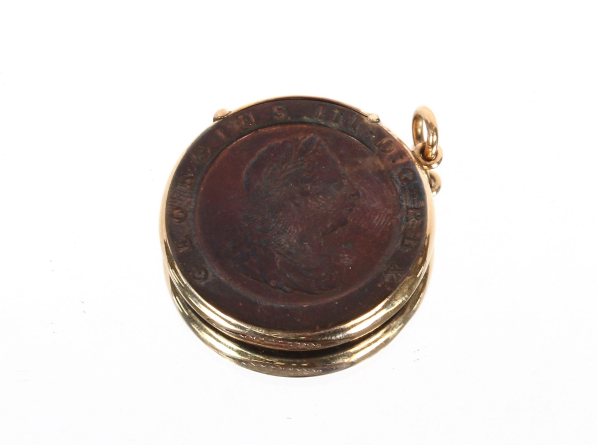 A circular vesta case, made from a George III cartwheel penny, mounted in gold - Image 2 of 3