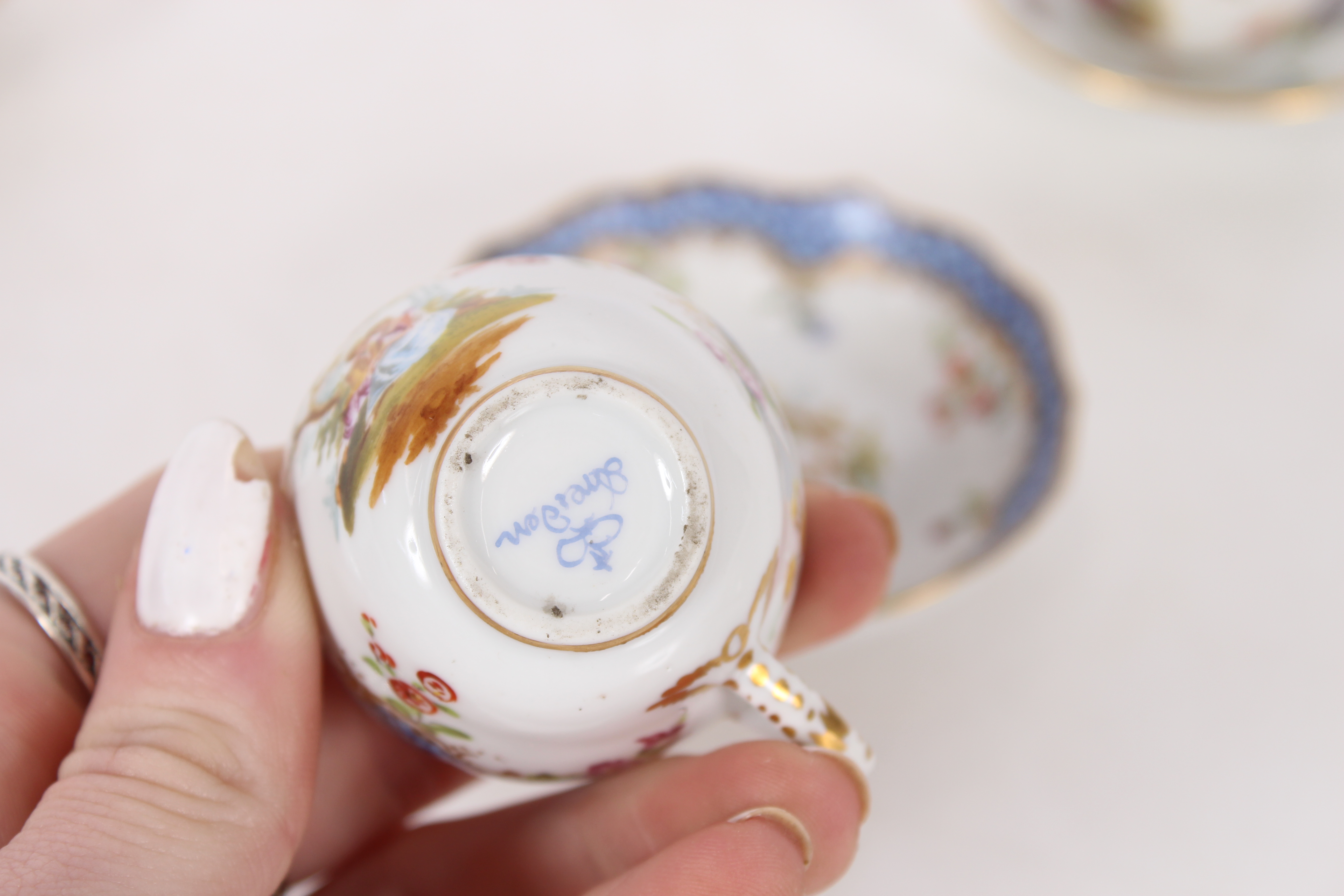 A Meissen inkwell on saucer shaped stand; a pair of matching chamber sticks AF; various miniature - Image 9 of 21