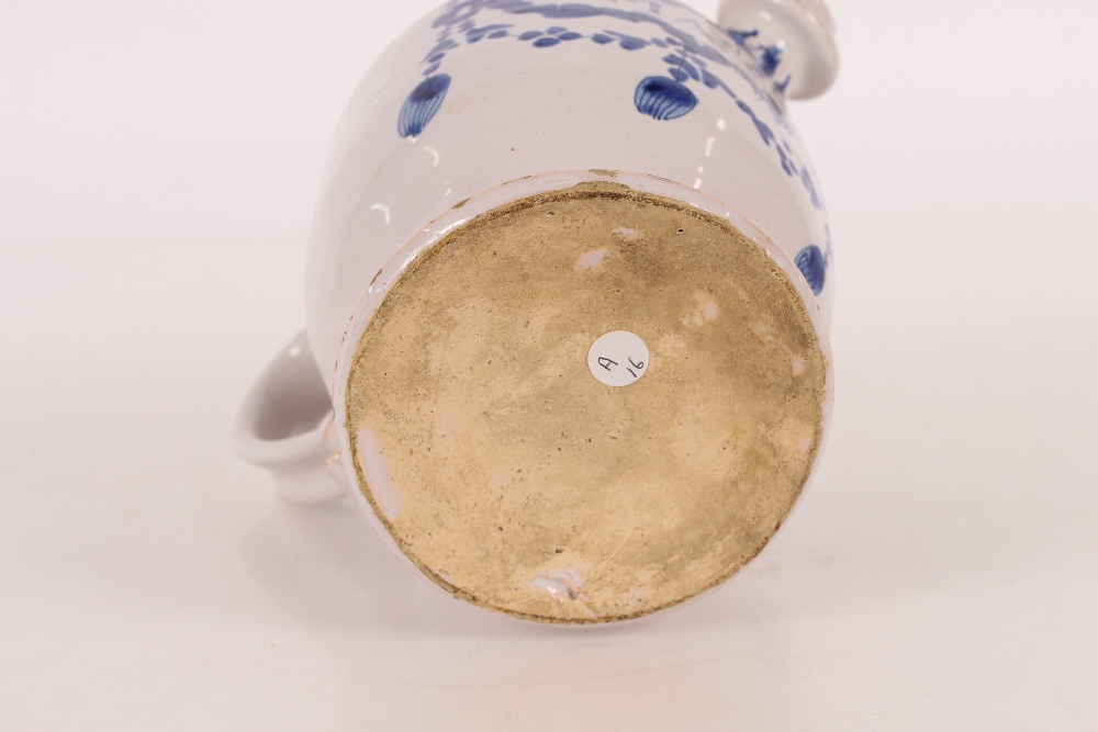A fine London Delft wet drug jar, decorated in blue, the scrollwork panel inscribed "O:Mastichin" - Image 12 of 12
