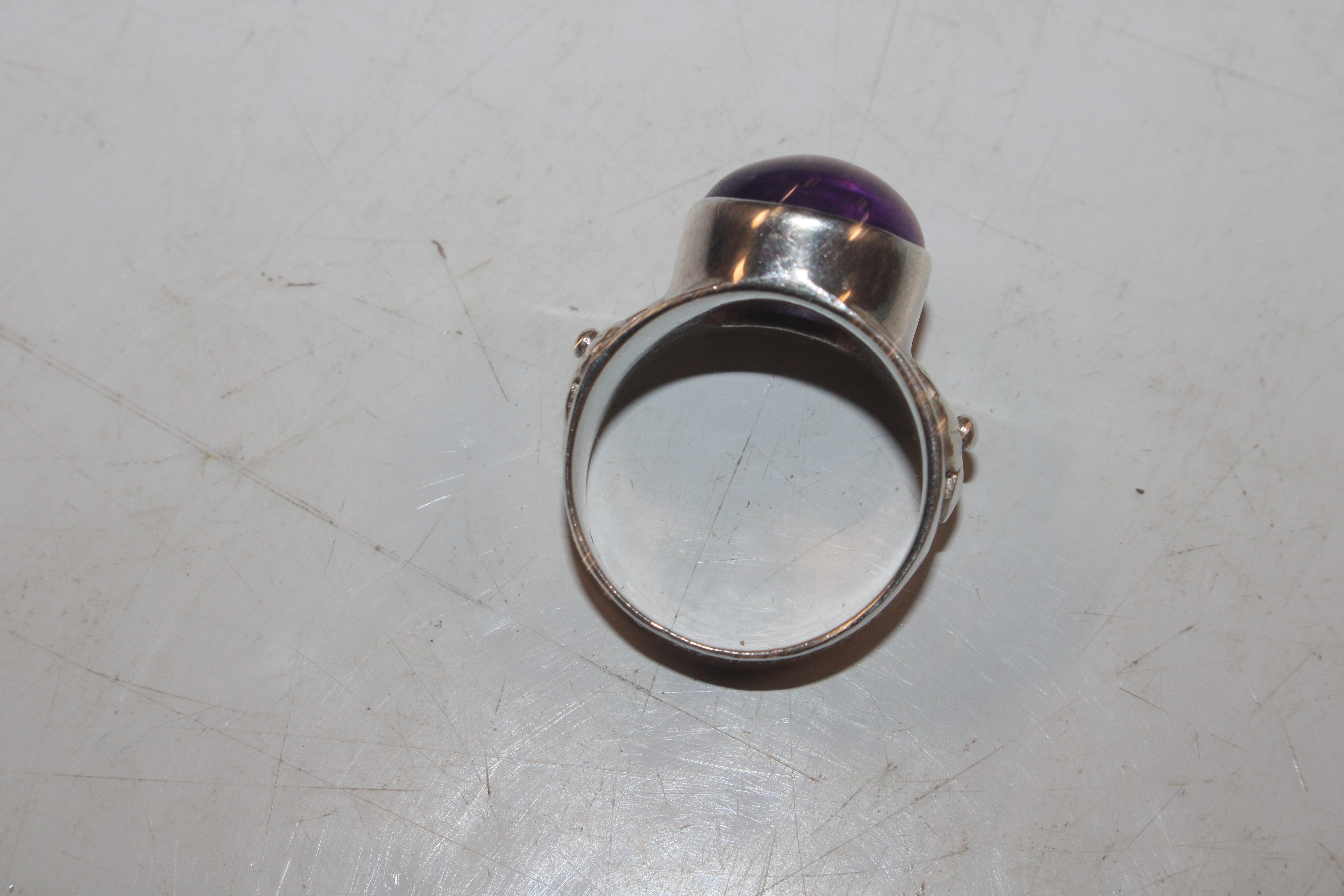 A Sterling silver and amethyst set dress ring, rin - Image 4 of 5