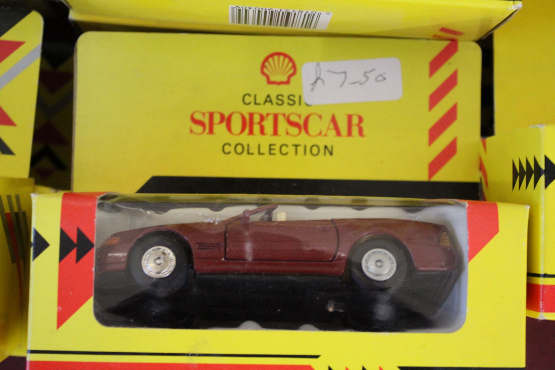 A large collection of modern boxed vehicles to include Matchbox models of Yesteryear, Classic sports - Image 35 of 59