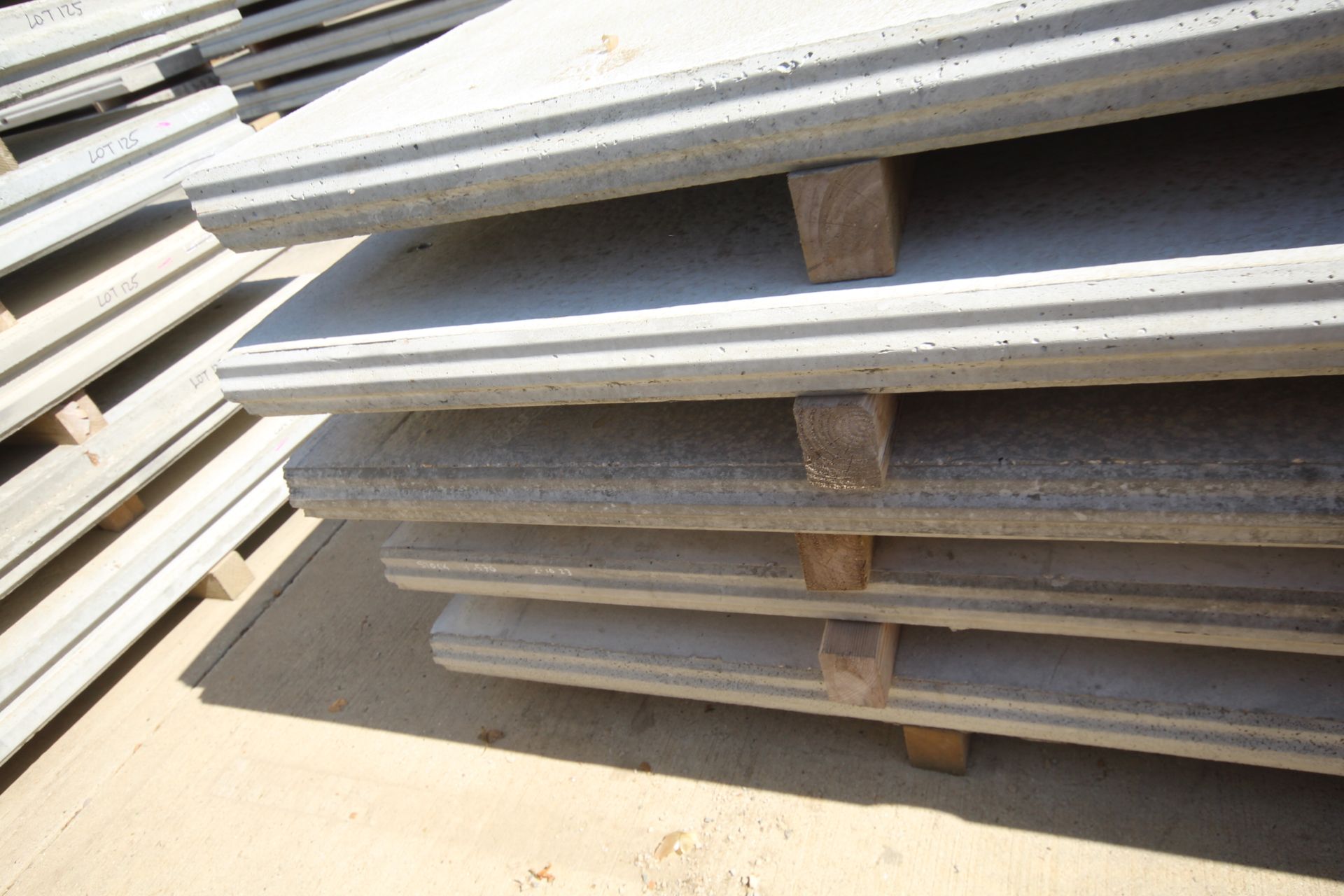 4x prestressed concrete panels: 1x 4560 x 1200 x 95, 2x 4570 x 1200 x 95, 1x 4585 x 1200 x 95. - Image 6 of 10