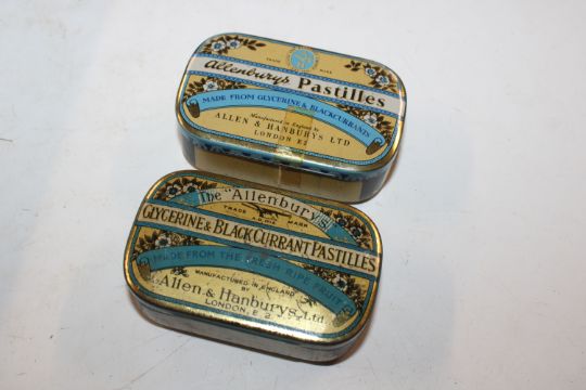 Two wooden boxes and contents of vintage tins to i - Image 5 of 8