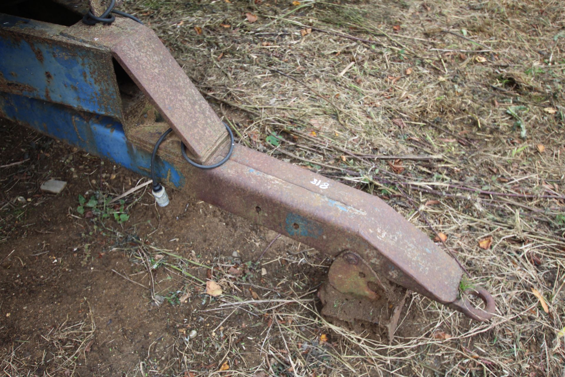 16ft twin axle livestock trailer converted to beaters’ wagon. - Image 31 of 31