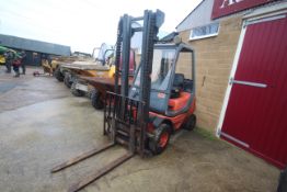 Linde H20D 2T diesel forklift. 5,388 hours. With side shift. For sale due to sale of farm. Key Held.