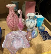 Contents to part of rack - assorted studio glass vases, dishes,