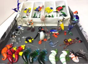 Contents to tray twenty eight miniature glass figures including birds, dogs, sea horses, fish,