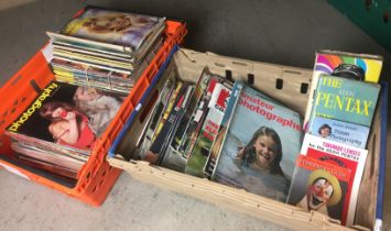 Contents to two crates including large quantity of 1960s/1970s photography magazines - Practical