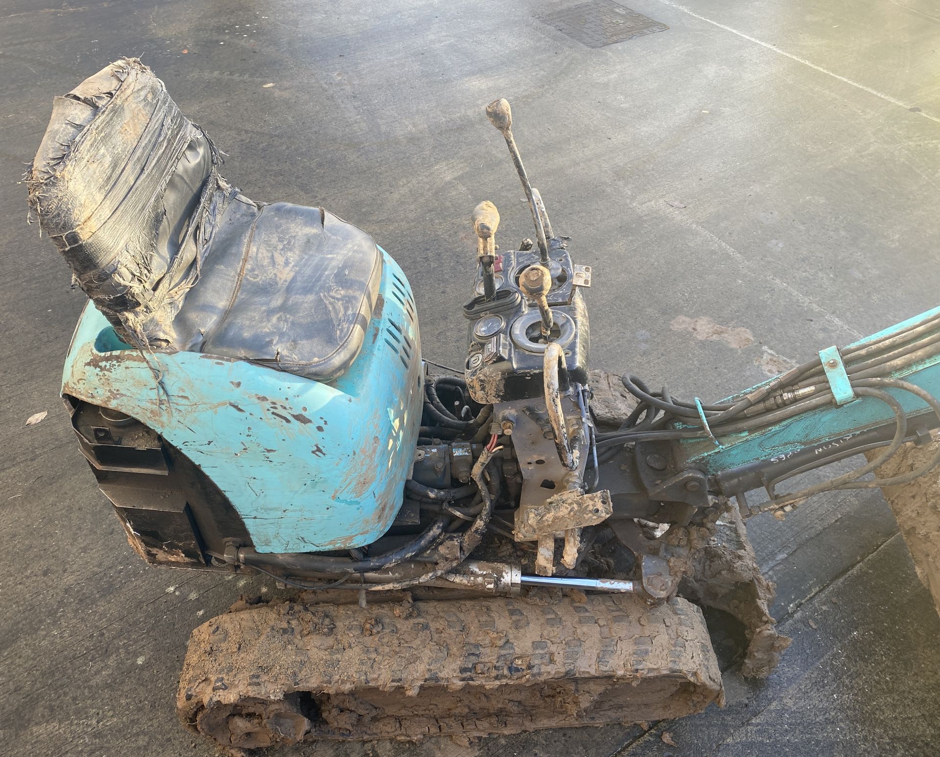 KOBELCO Mini Excavator / Micro Digger Plate - PT07619 Hours - 3005+ ? Further - Image 7 of 16