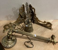 Brass vintage style wall-mounted pull-bell,