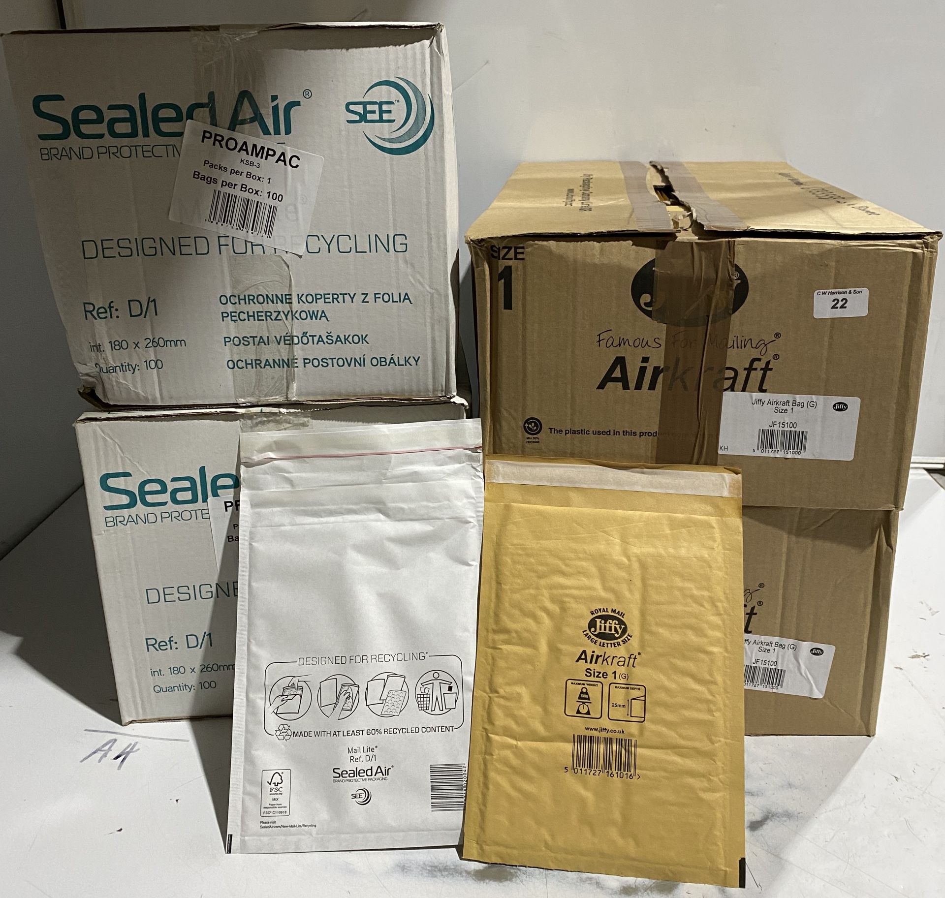 2 x boxes of 100 Jiffy air D1 peel and seal 180x26mm (saleroom location: H13)
