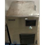 Hoshizaki stainless steel ice maker (no test,