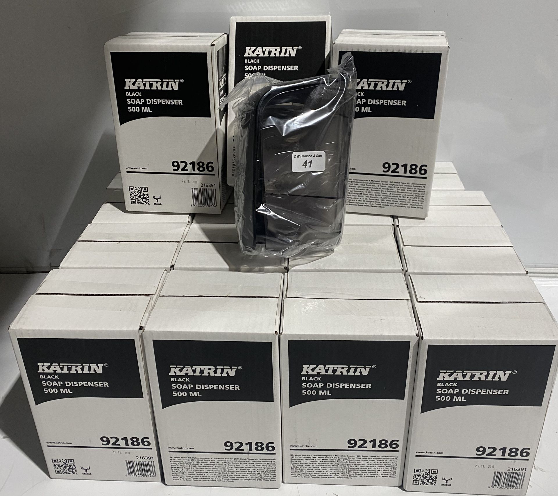 20 x new Katrin 92186 black soap dispensers 500ml (saleroom location: N12)