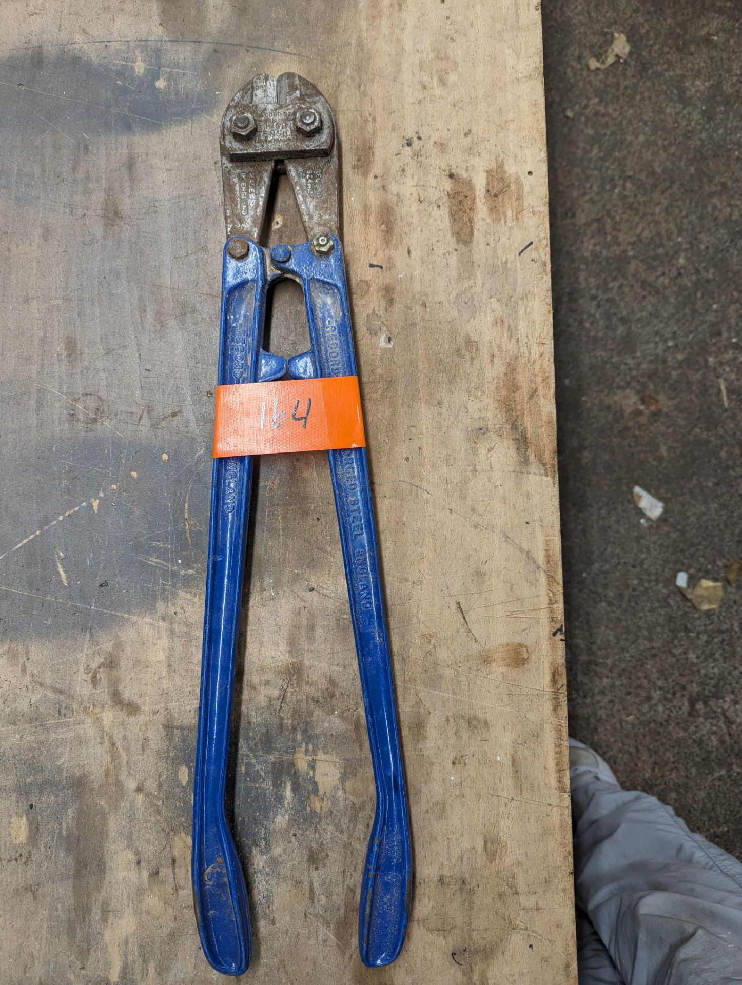 BOLT CUTTERS (saleroom location: Frank Eastwood & Co Ltd - 454, Leeds Road, Dewsbury,