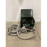 METABO MFE 1125S 125MM TWIN BLADE WALL CHASER WITH EXTRACT 110V (saleroom location: H08)