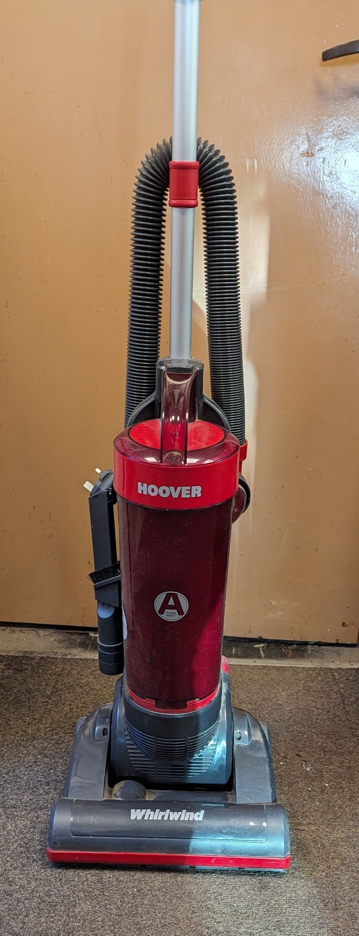 HOOVER WR71 UPRIGHT VACUUM CLEANER 240V 750W (saleroom location: Frank Eastwood & Co Ltd - 454,