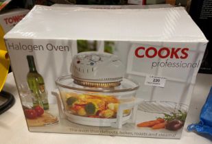 A Cooks Professional 1300W 12L Halogen oven (L13)