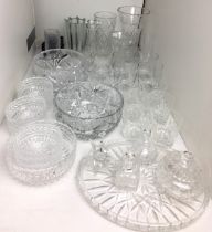 Eighteen pieces of glassware including seven piece fruit bowl set largest 15cm diameter,