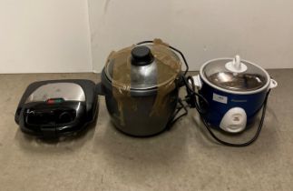 Three items - two slow cookers by Panasonic (no test,