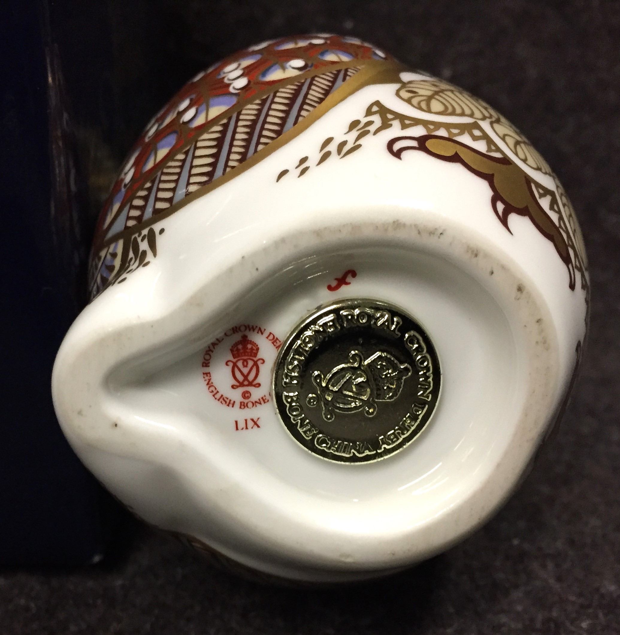 Royal Crown Derby Barn Owl paperweight 11cm high with box (saleroom location Y05 2) - Image 3 of 3