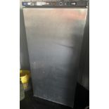 Iamp single-door freezer and internal shelf,