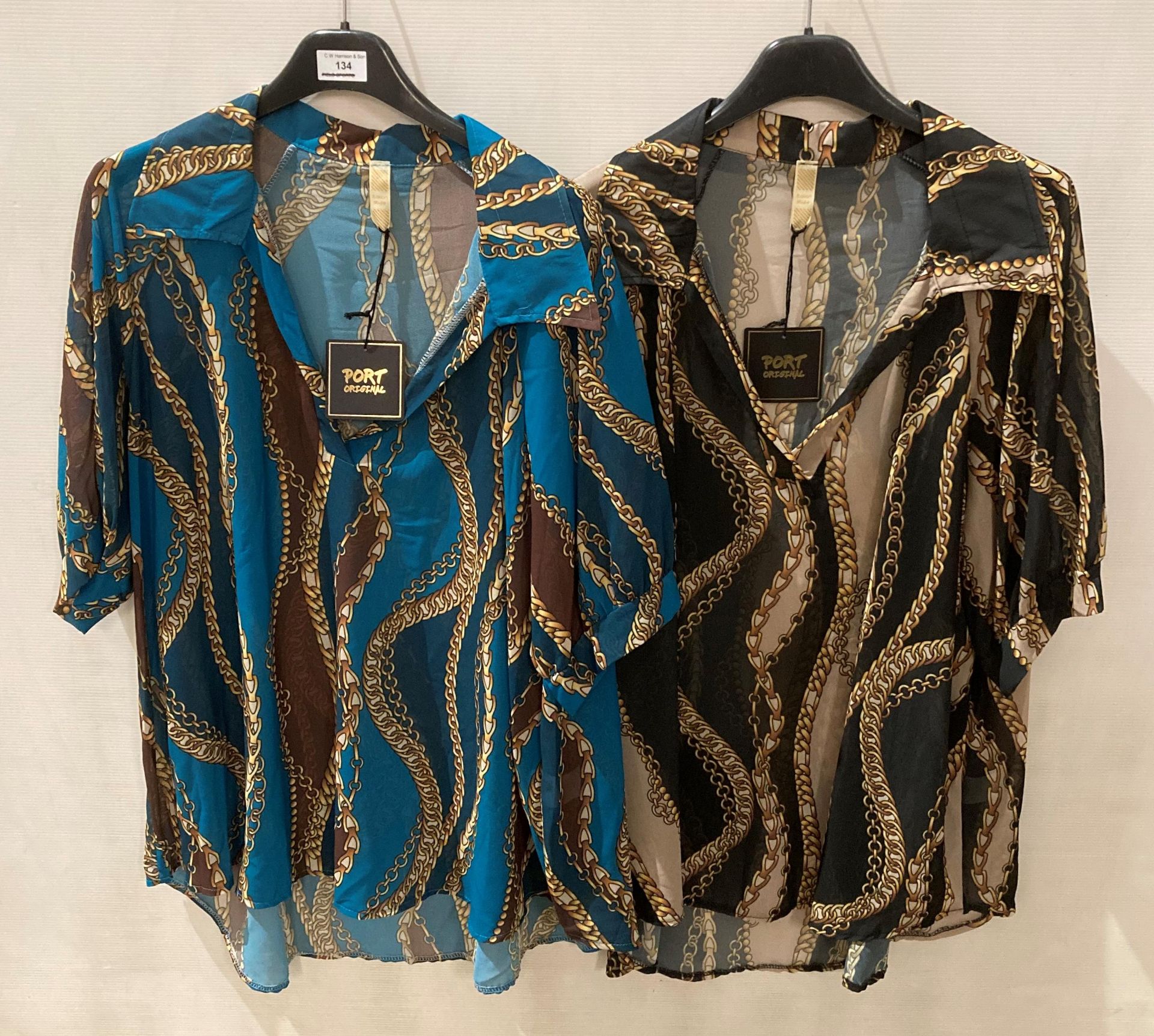 14 x Port Original Italian-style blouses with link chain design,
