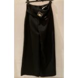 15 x New Collection black wide leg trousers with belt detail, sizes S,