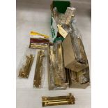 40 x Small and medium 10cm and 17cm brass slide bolts (H10)