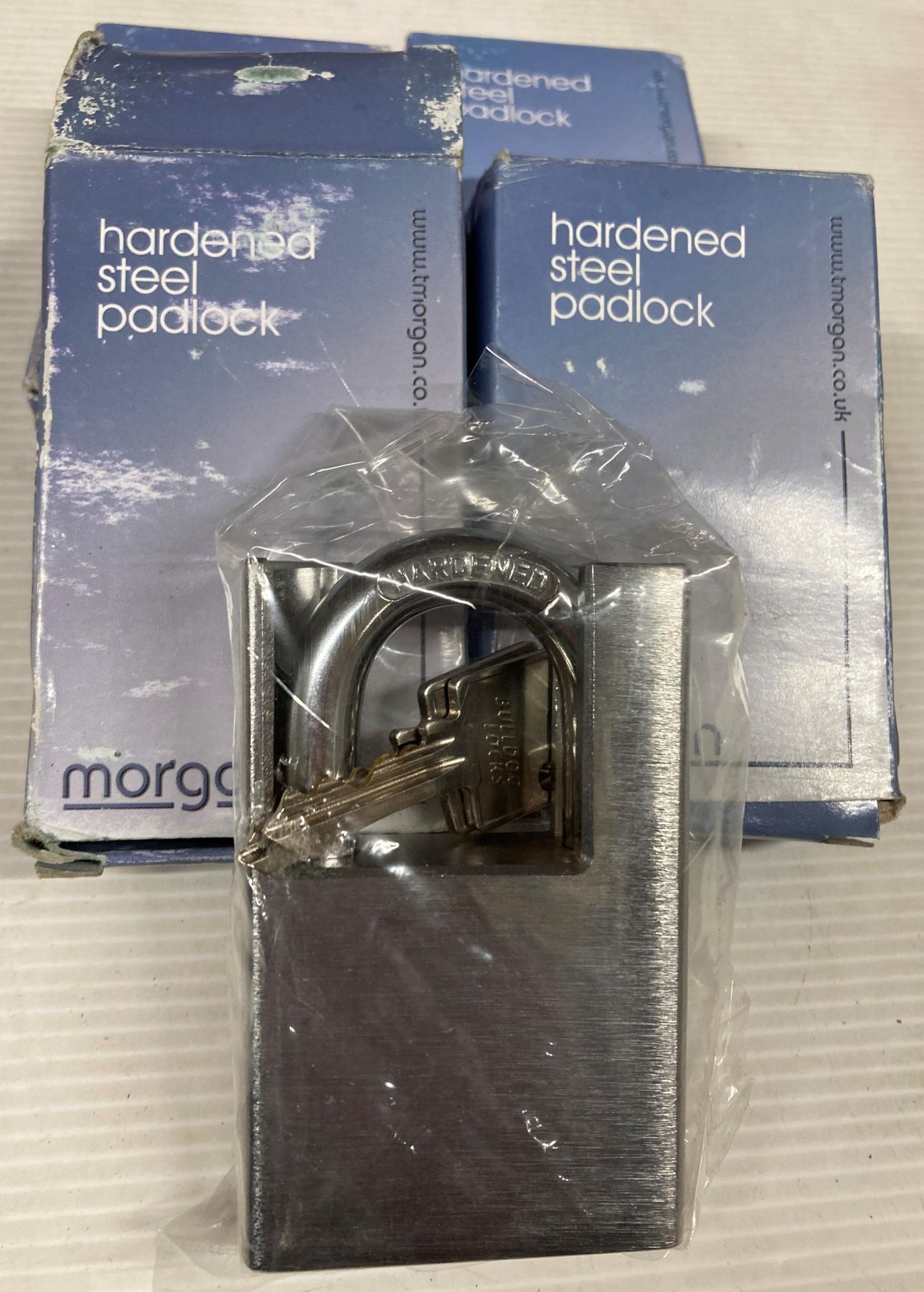 5 x Morgan 53mm closed shackle padlocks (H12)