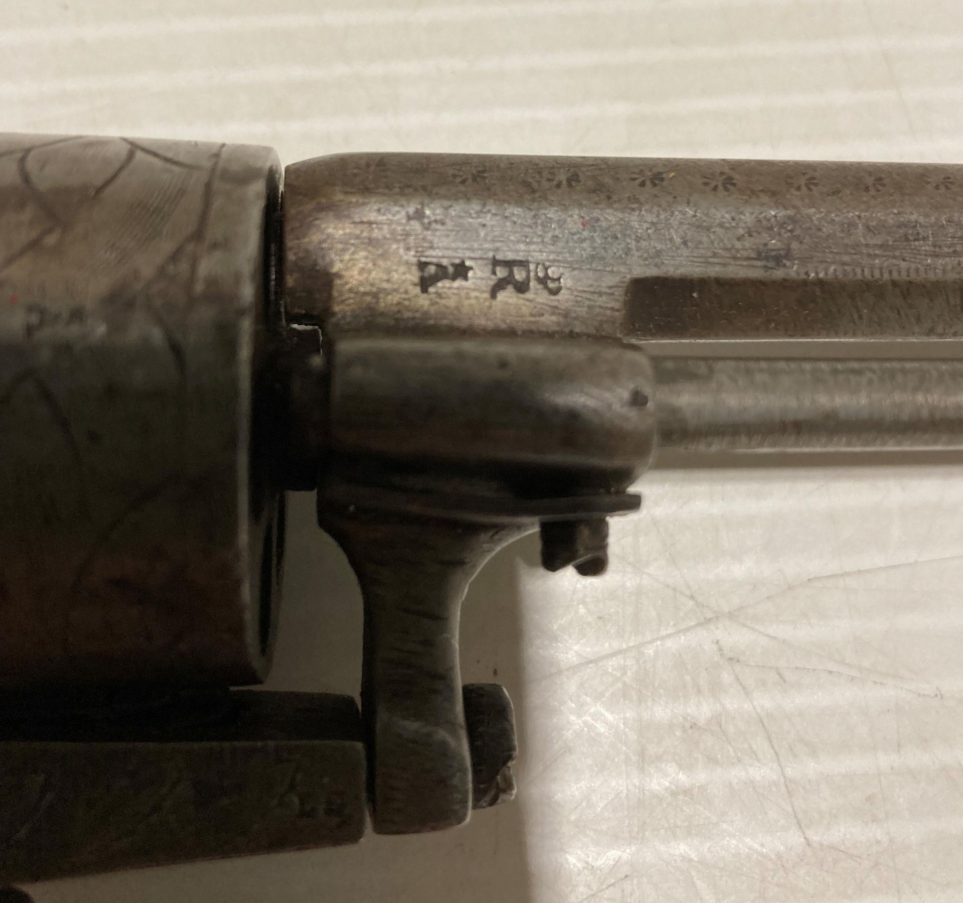 An antique six shot 7mm calibre circa 19th Century revolver with foldable/retractable trigger - Image 8 of 9