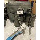 Pair of Swift Saratoga 8x42 wide angle binoculars in bag (Saleroom location: S2 centre tables)