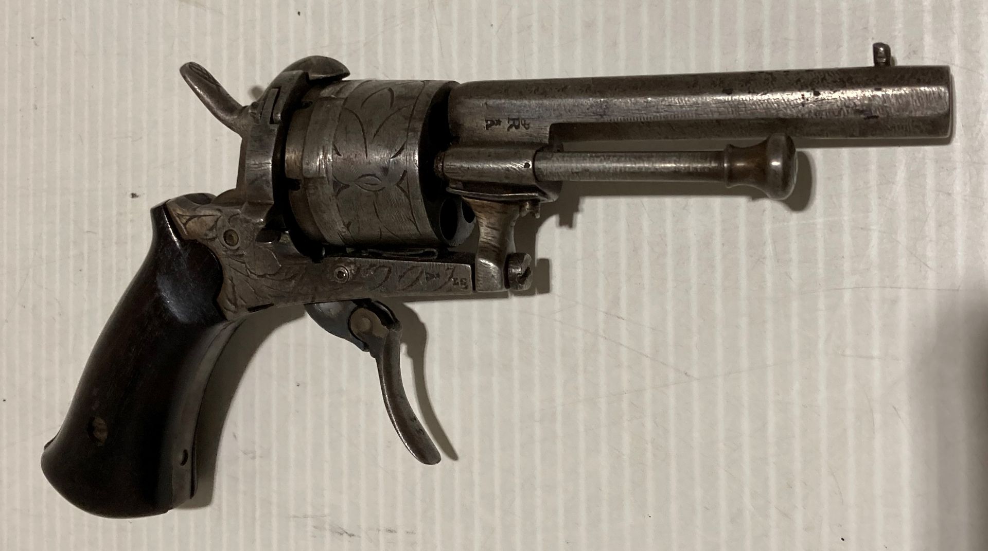 An antique six shot 7mm calibre circa 19th Century revolver with foldable/retractable trigger - Image 2 of 9