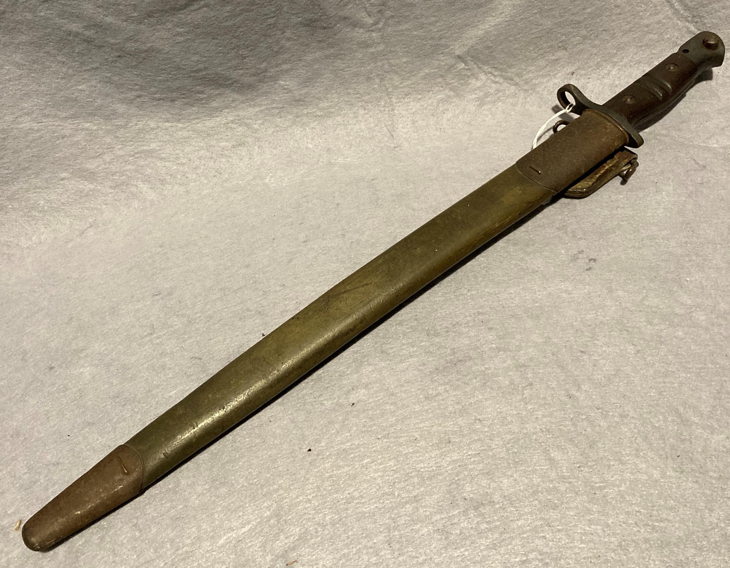 1918 US military Remington bayonet with original sheath, blade 32.