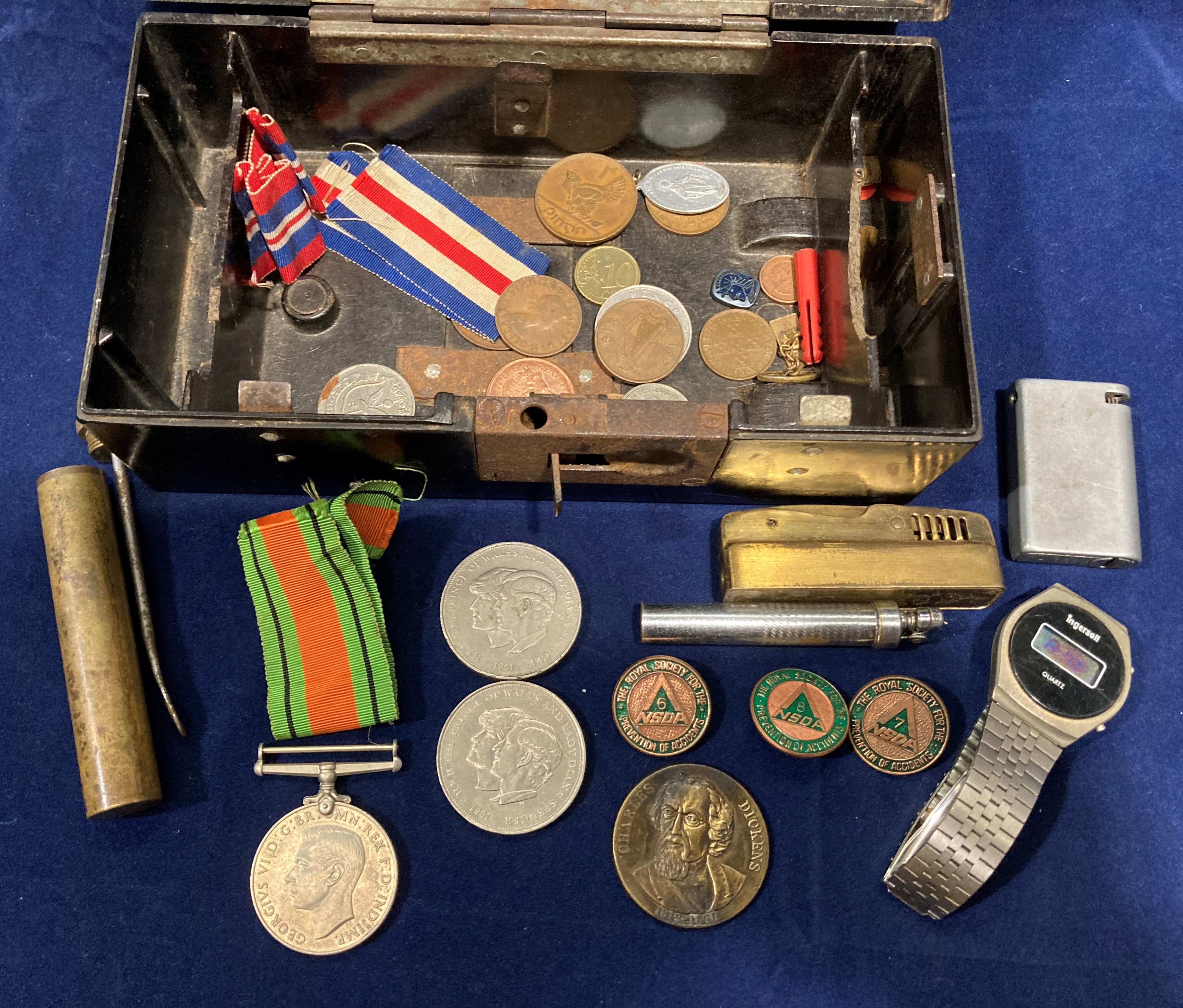 Contents to Bakelite box (damaged) - Second World War Defence Medal with ribbon, - Image 2 of 5