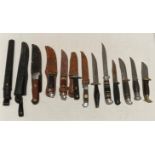 Contents to tray - thirteen assorted hunting/fishing knives,