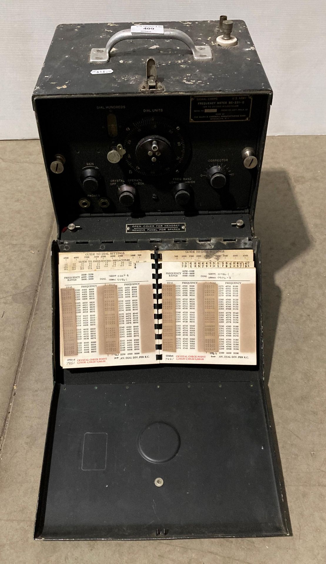 US Army Signal Corps Frequency Meter ref: BC-221-Q, serial no: 3830, made by The Allen D.