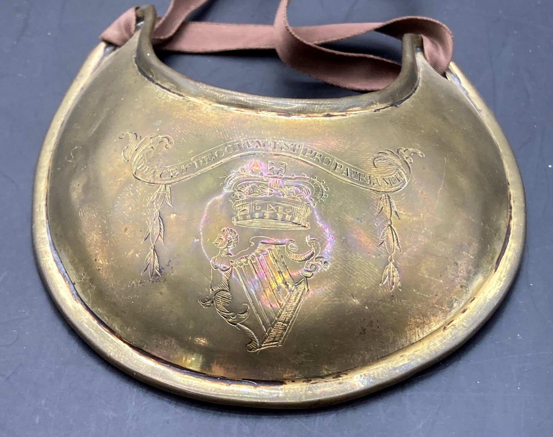 An Irish brass Gorget 'Dulce de Corum Est Patria Mori' (Saleroom location: S3 GC2) - Image 2 of 3